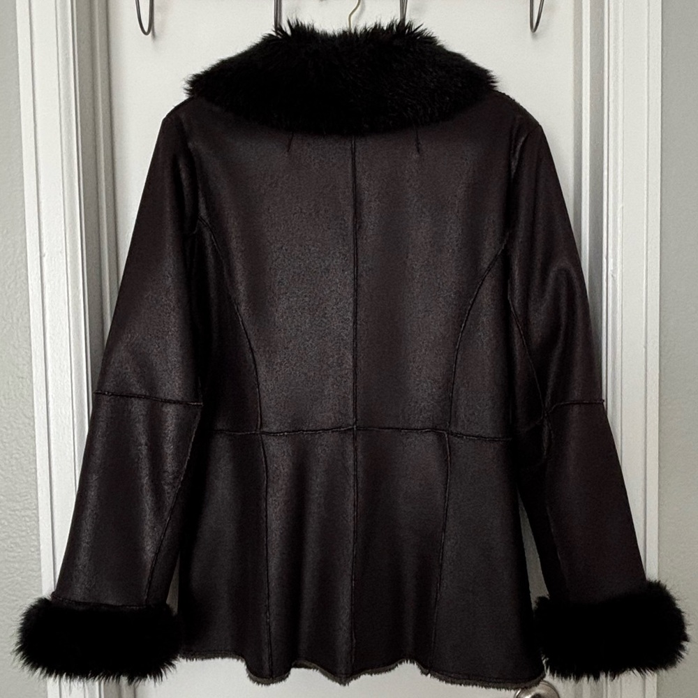 Velvet • Black Button Up Winter Coat with Faux Fur Trim - Women’s Size Large - Picture 8 of 16